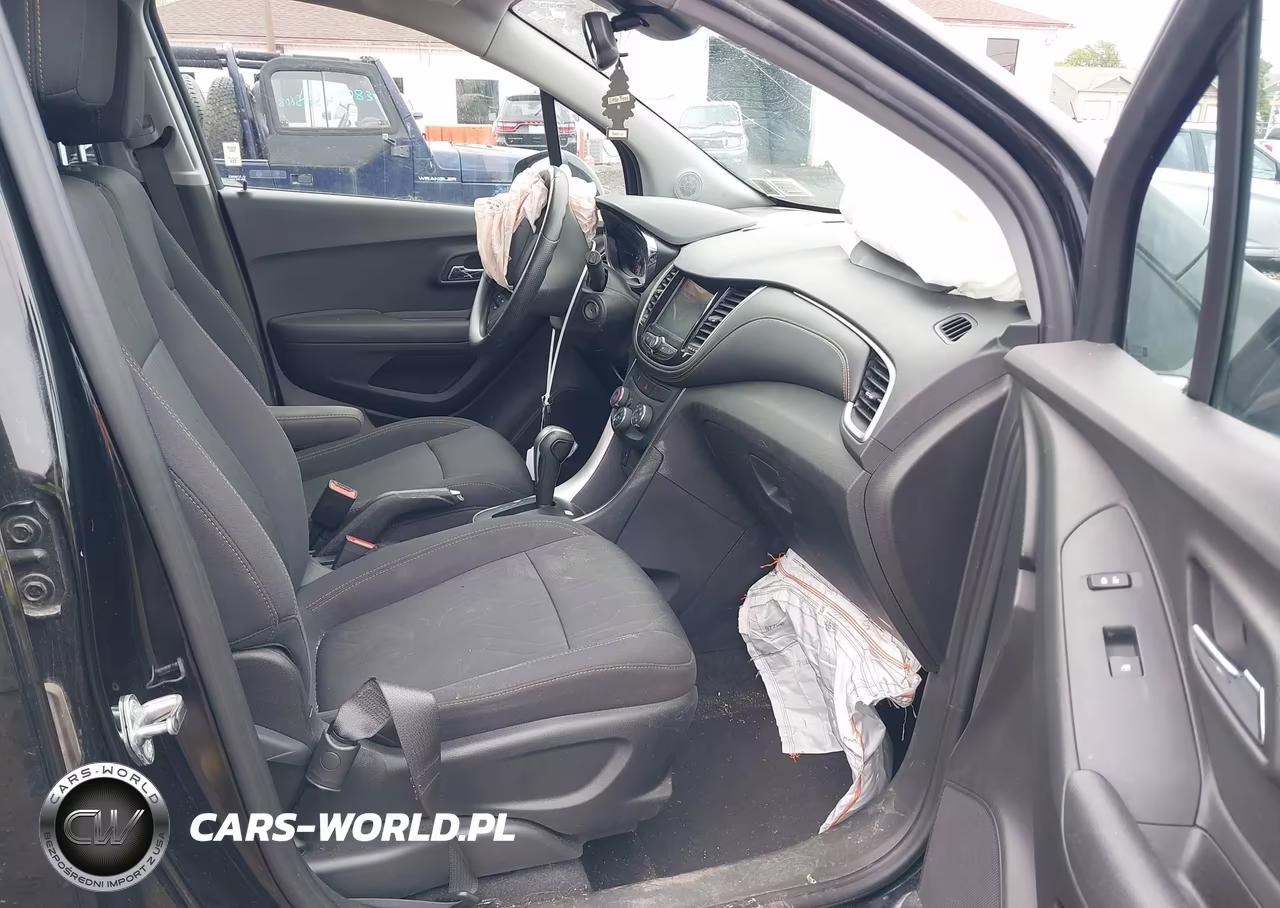 2019 Chevrolet Trax Lt VIN:3GNCJLSB3KL326155 - 5