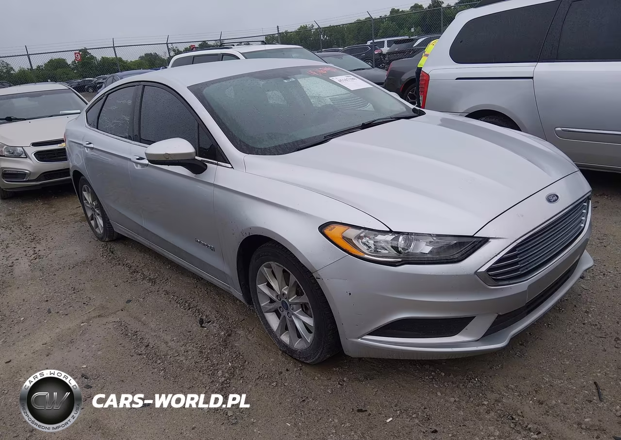 2017 Ford Fusion Hybrid Se – zdjęcie 1 z 16