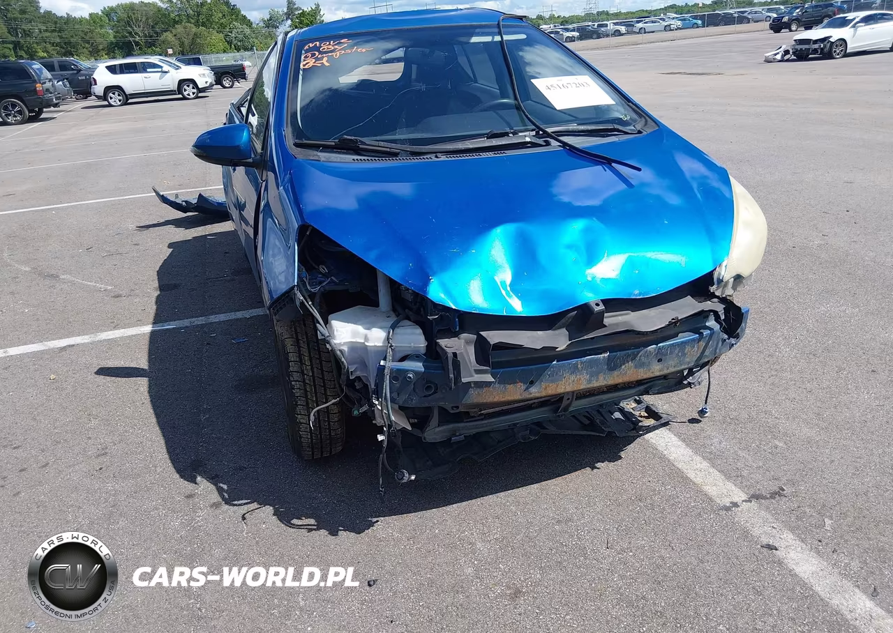 2014 Toyota Prius C Two VIN:JTDKDTB3XE1568103 - 6