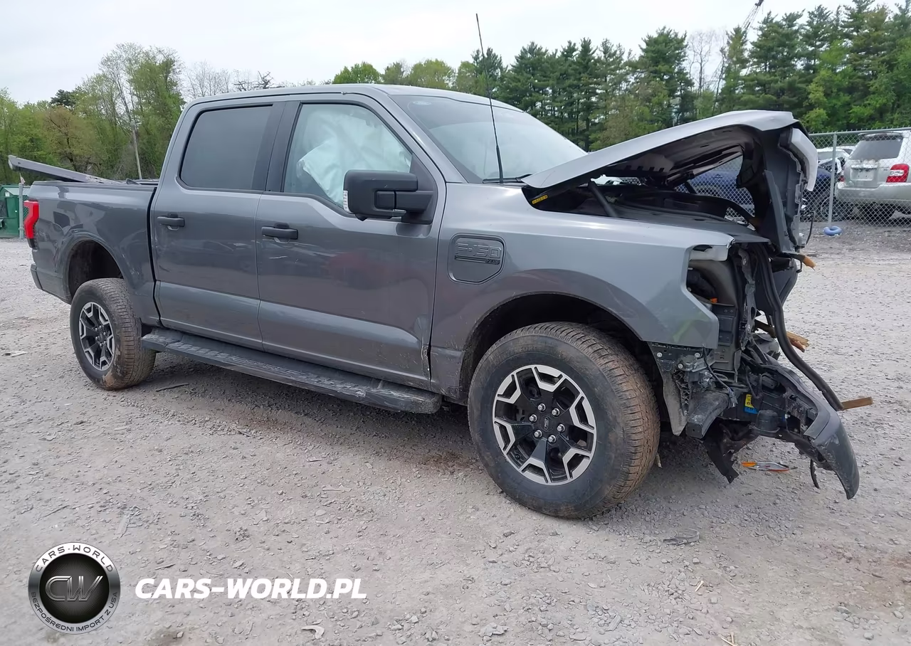2023 Ford F-150 Lightning Xlt – zdjęcie 1 z 17
