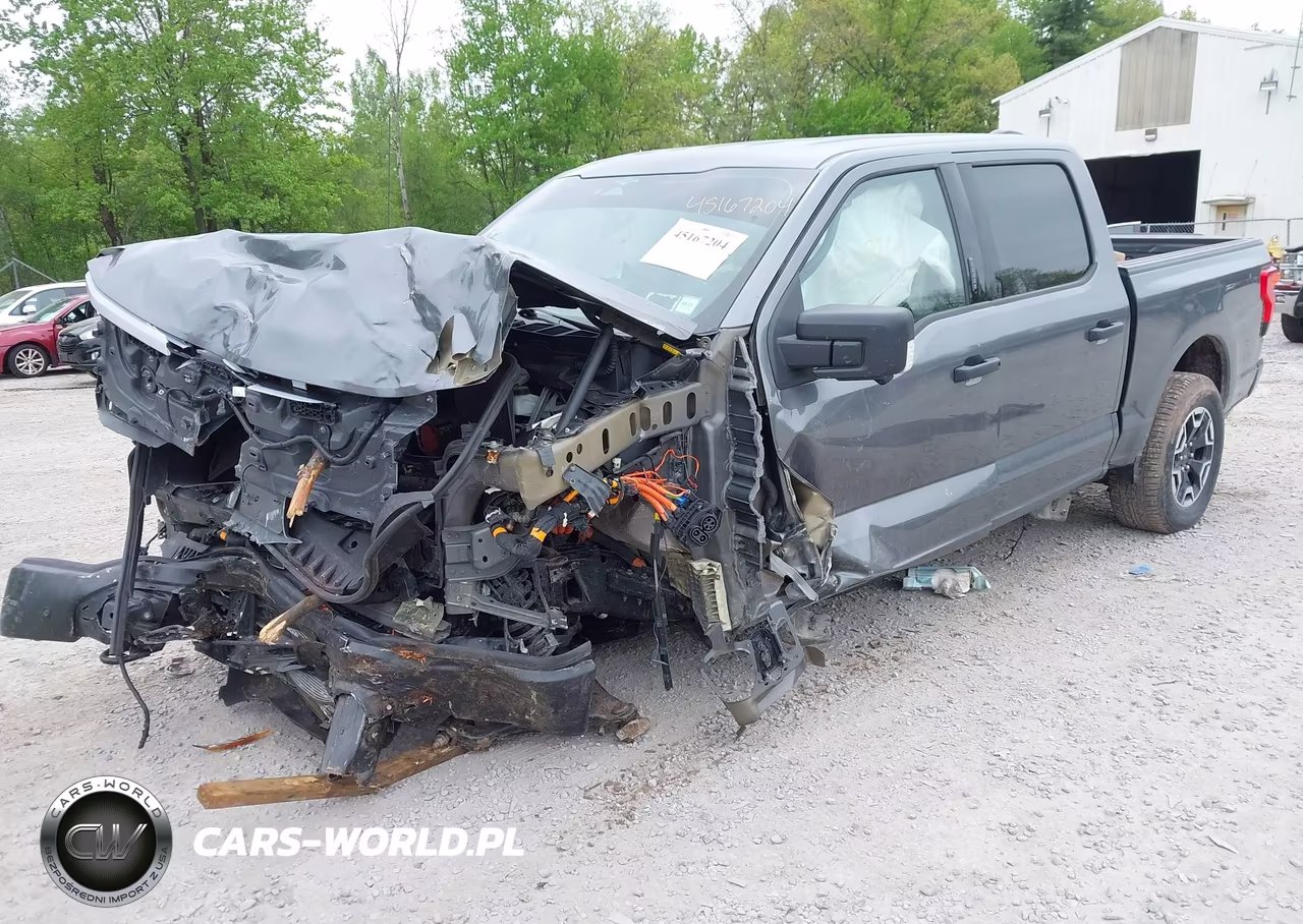 2023 Ford F-150 Lightning Xlt VIN:1FTVW1EL8PWG62719 - 2