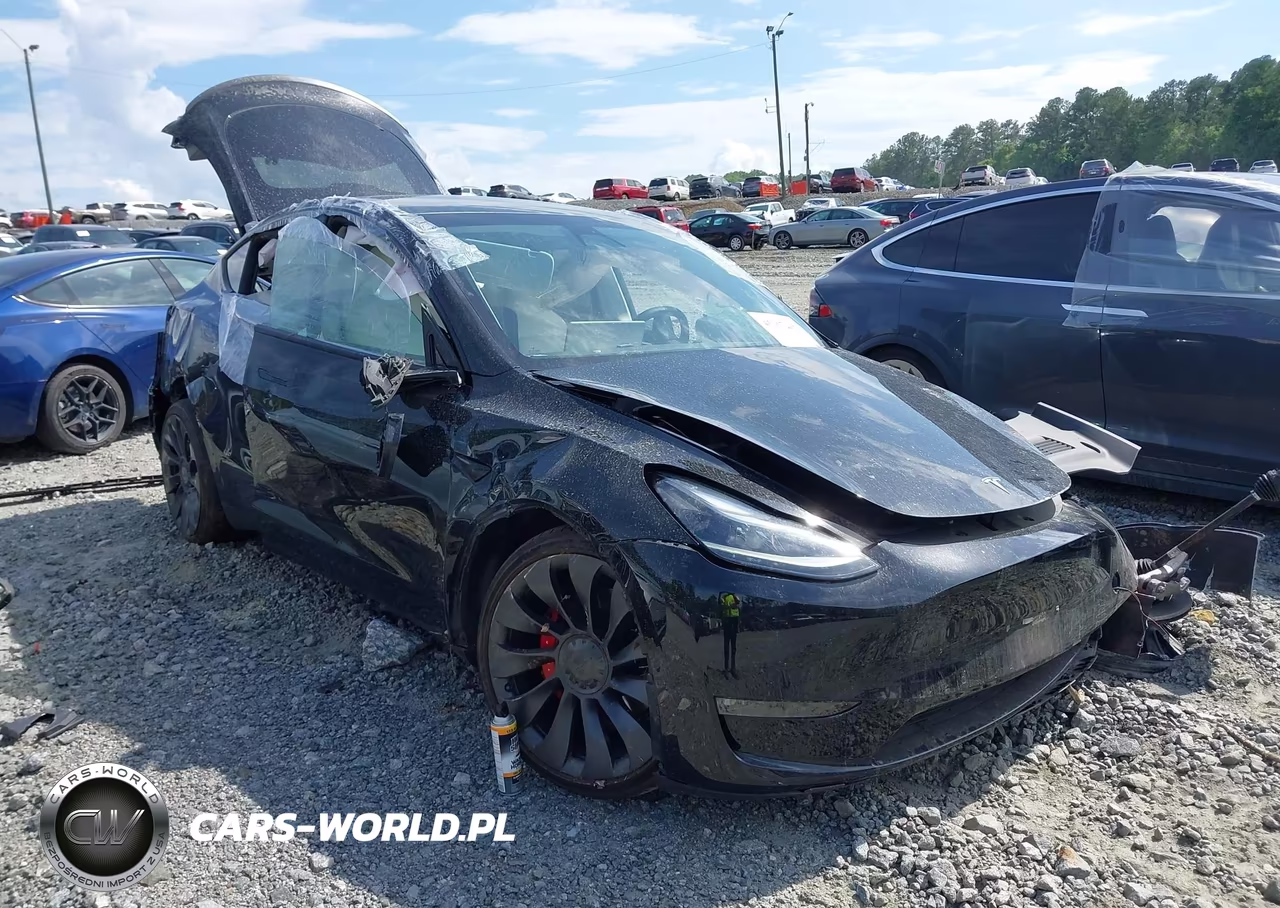 2021 Tesla Model Y Performance Dual Motor All-Wheel Drive – zdjęcie 1 z 15