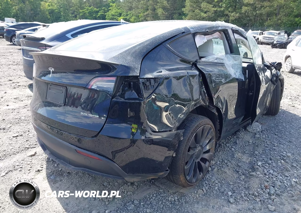 2021 Tesla Model Y Performance Dual Motor All-Wheel Drive VIN:5YJYGDEF4MF257687 - 4