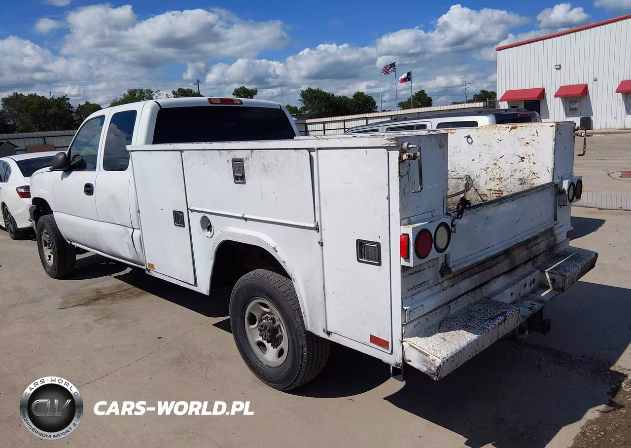 2003 Chevrolet Silverado 2500Hd VIN:1GCHC29173E352548 - 3