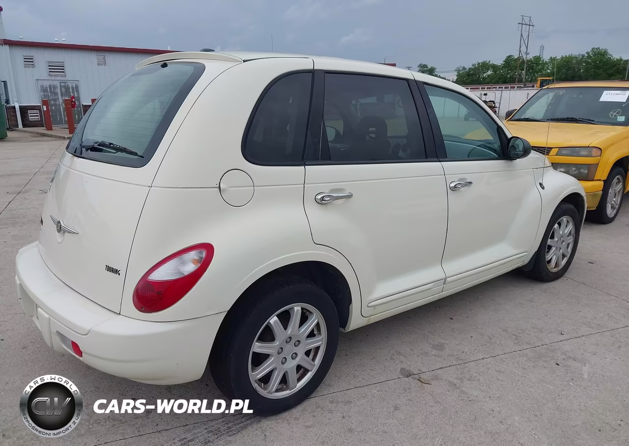 2008 Chrysler Pt Cruiser Touring VIN:3A8FY58B48T168818 - 4
