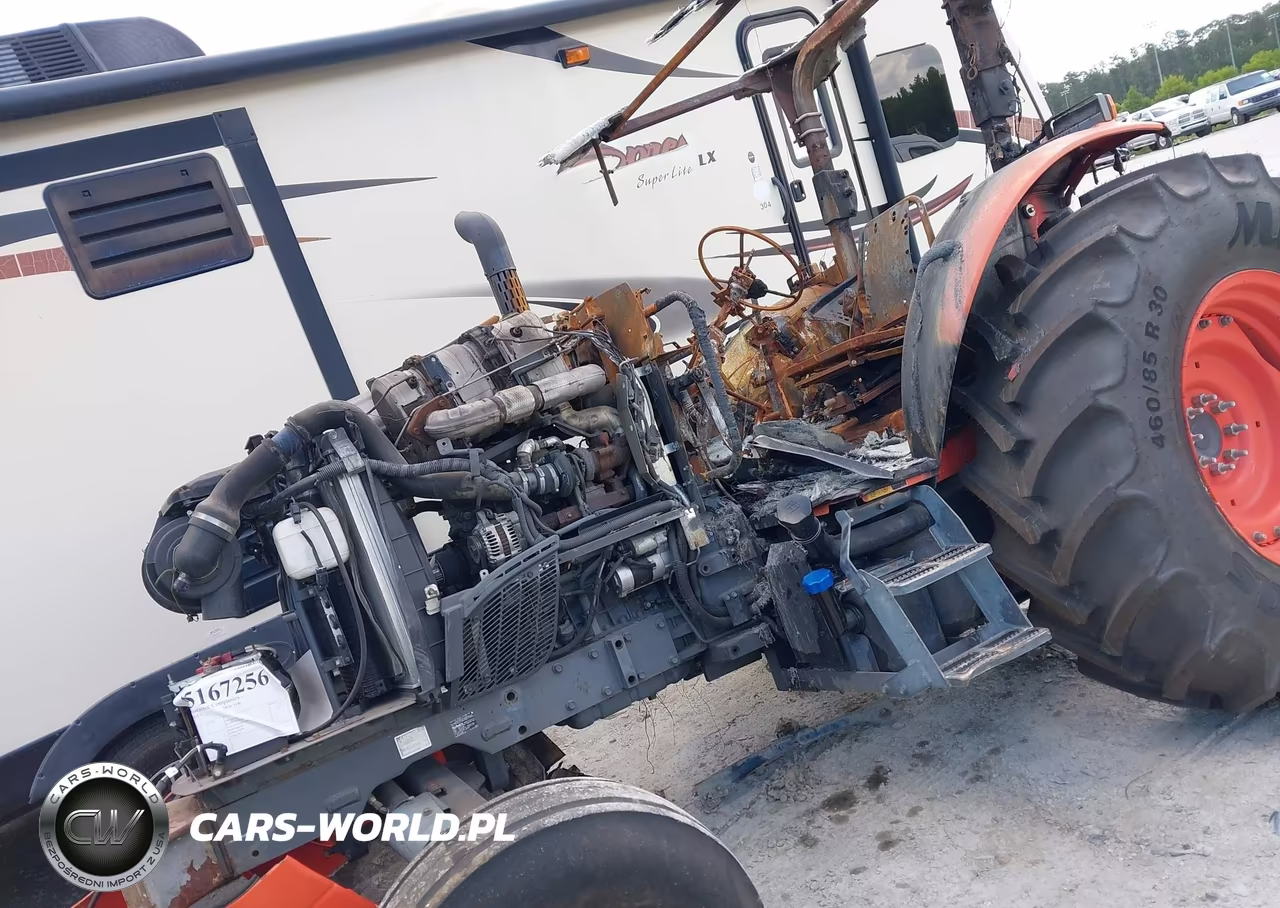 2016 Kubota Tractor VIN:10063 - 2