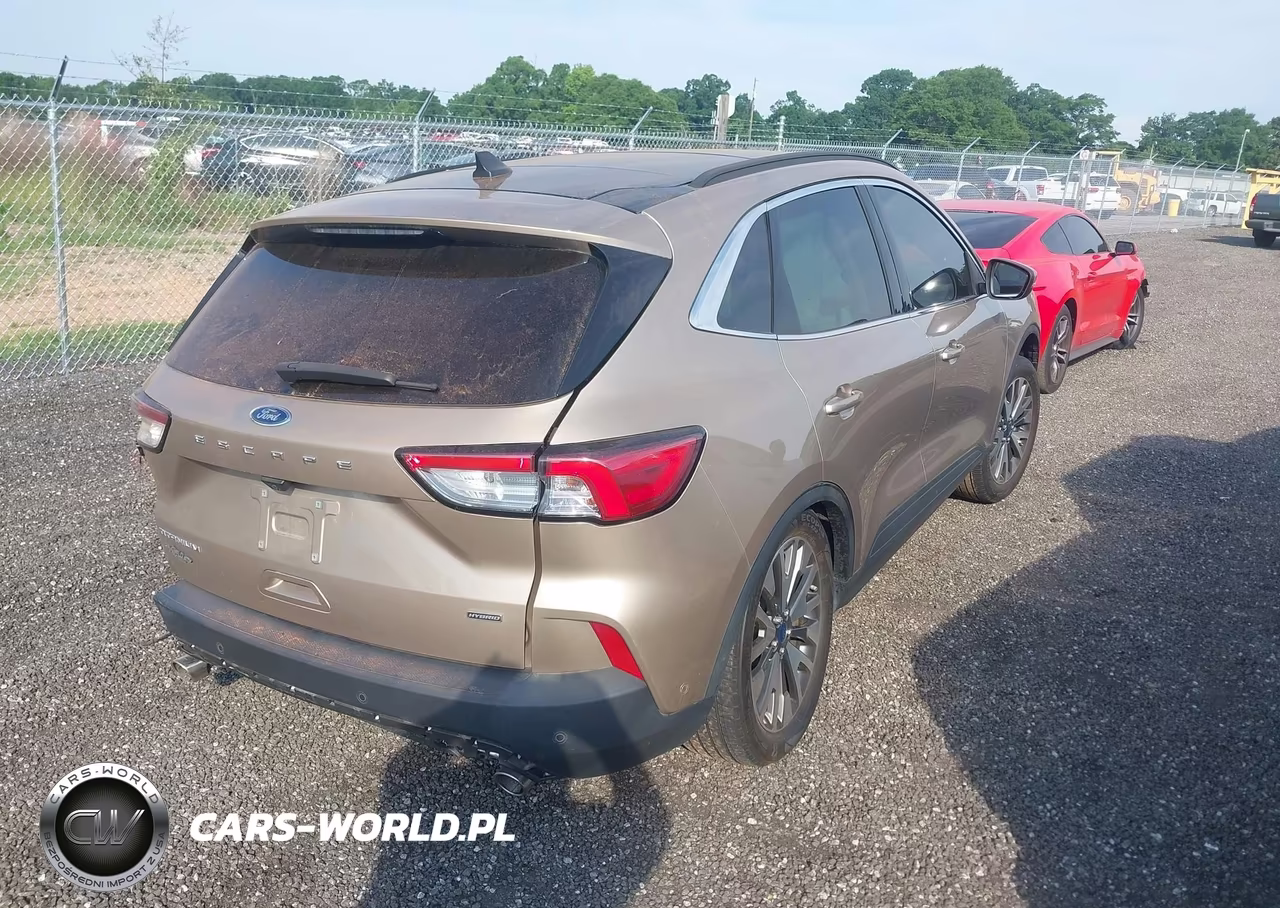 2020 Ford Escape Titanium Hybrid VIN:1FMCU0DZ5LUC40258 - 4