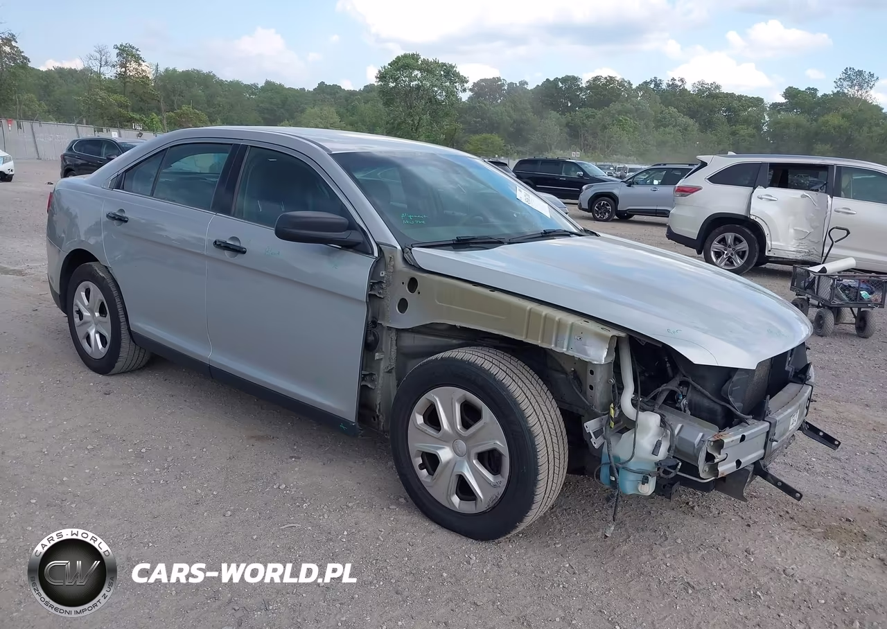 2016 Ford Police Interceptor VIN:1FAHP2MK8GG122585 - 1