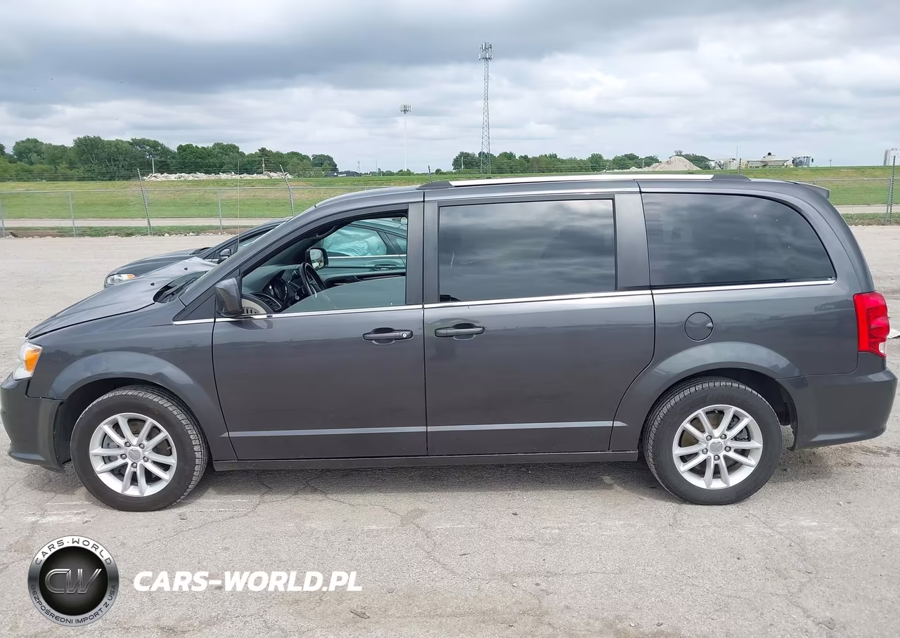 2018 Dodge Grand Caravan Sxt VIN:2C4RDGCG4JR325769 - 14