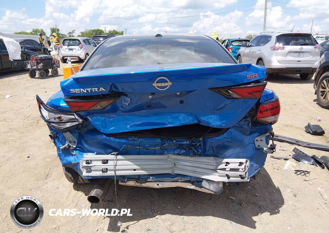 2025 Nissan Sentra Sr VIN:3N1AB8DV0SY205123 - 17