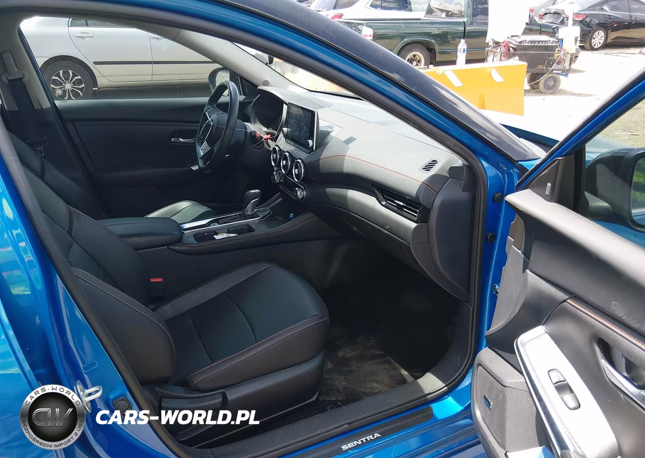 2025 Nissan Sentra Sr VIN:3N1AB8DV0SY205123 - 5