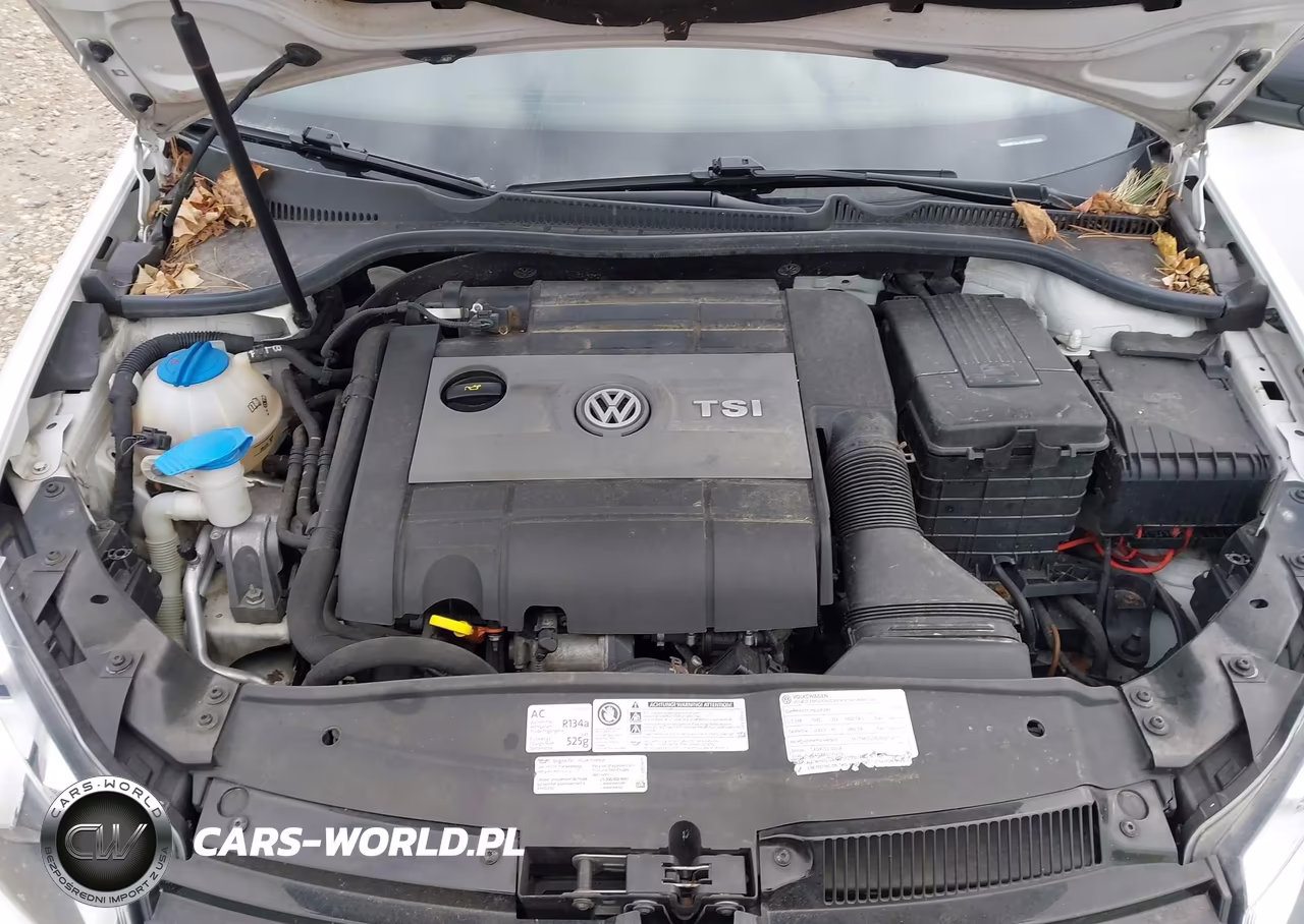 2012 Volkswagen Golf R 4-Door VIN:WVWPF7AJ9CW312722 - 10