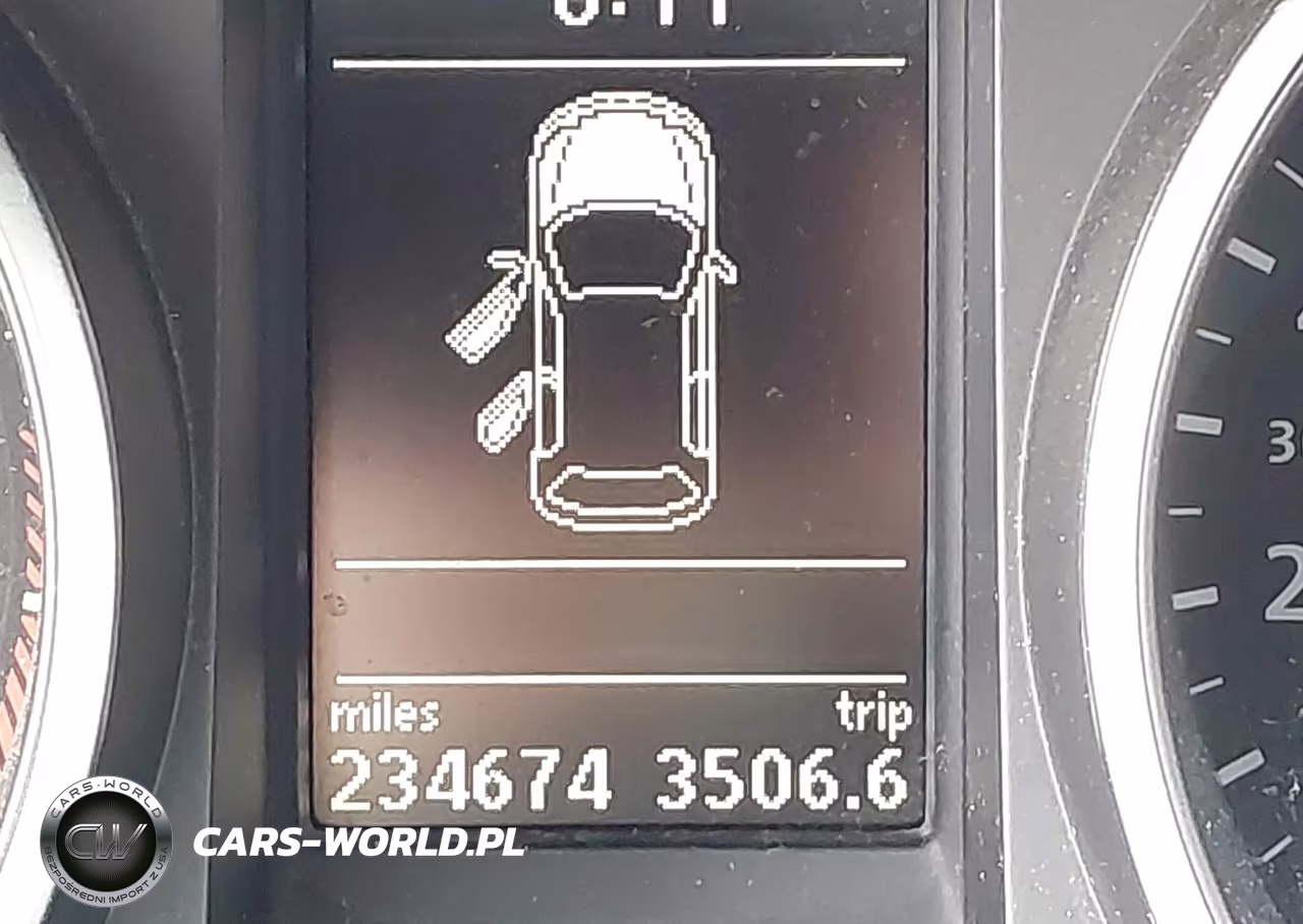 2012 Volkswagen Golf R 4-Door VIN:WVWPF7AJ9CW312722 - 15
