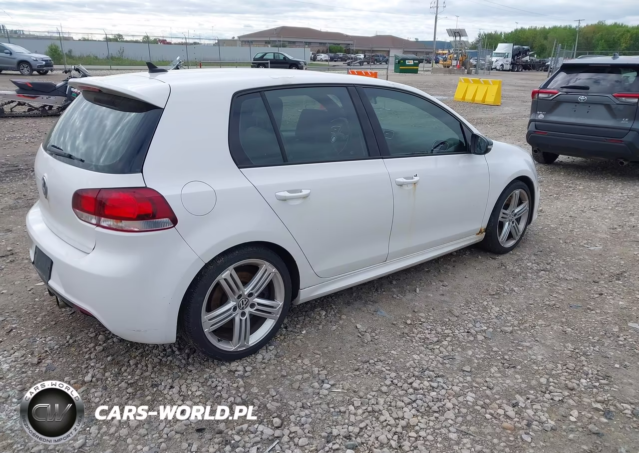 2012 Volkswagen Golf R 4-Door VIN:WVWPF7AJ9CW312722 - 4