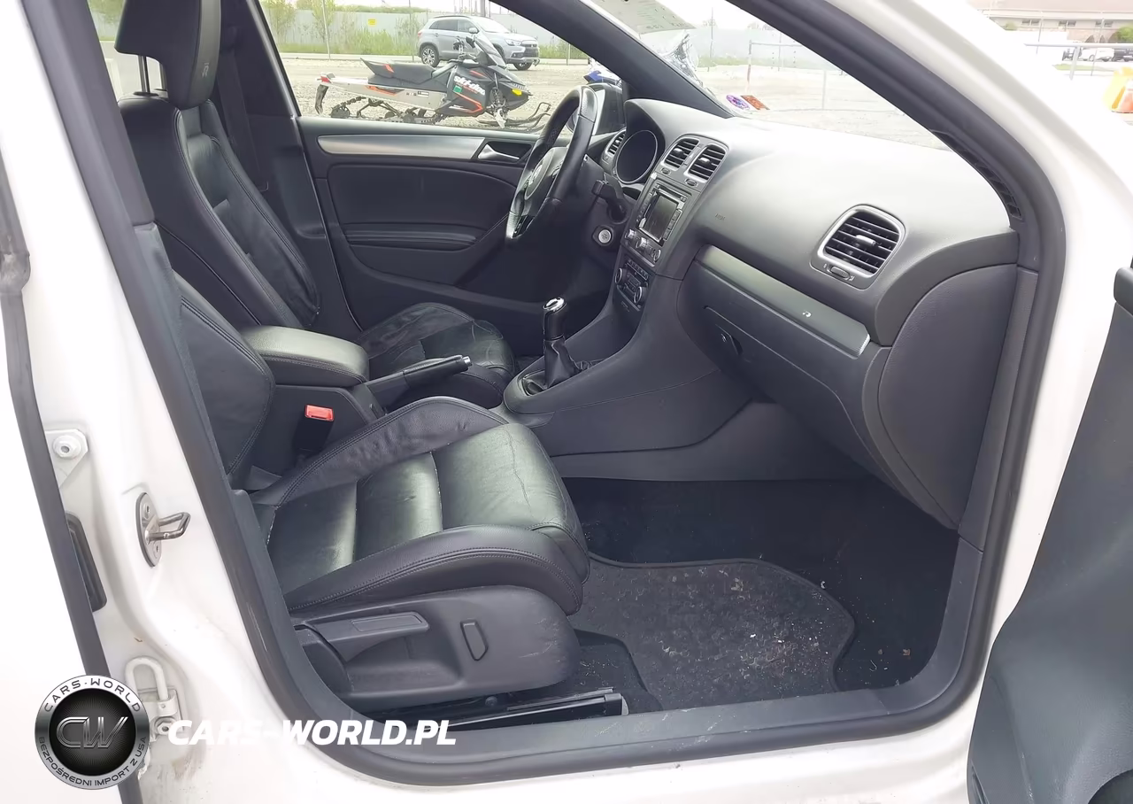 2012 Volkswagen Golf R 4-Door VIN:WVWPF7AJ9CW312722 - 5