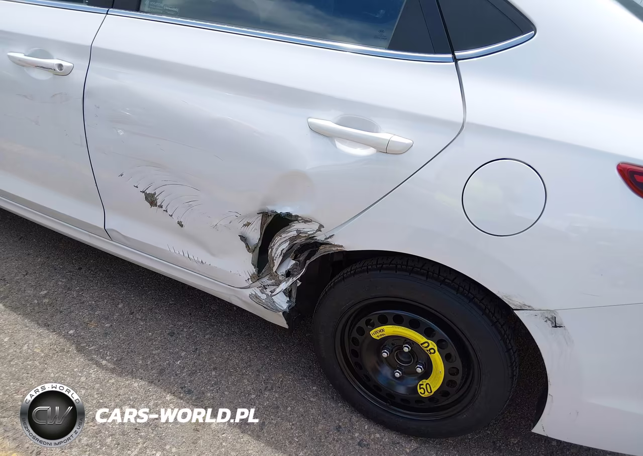 2022 Hyundai Accent Sel VIN:3KPC24A62NE176855 - 18