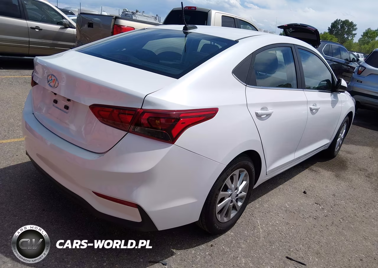 2022 Hyundai Accent Sel VIN:3KPC24A62NE176855 - 4