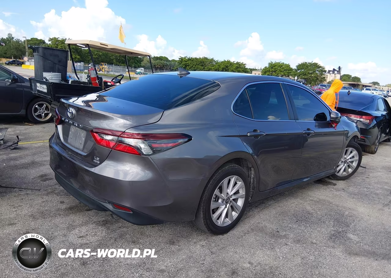 2024 Toyota Camry Le VIN:4T1C11BK2RU126697 - 4