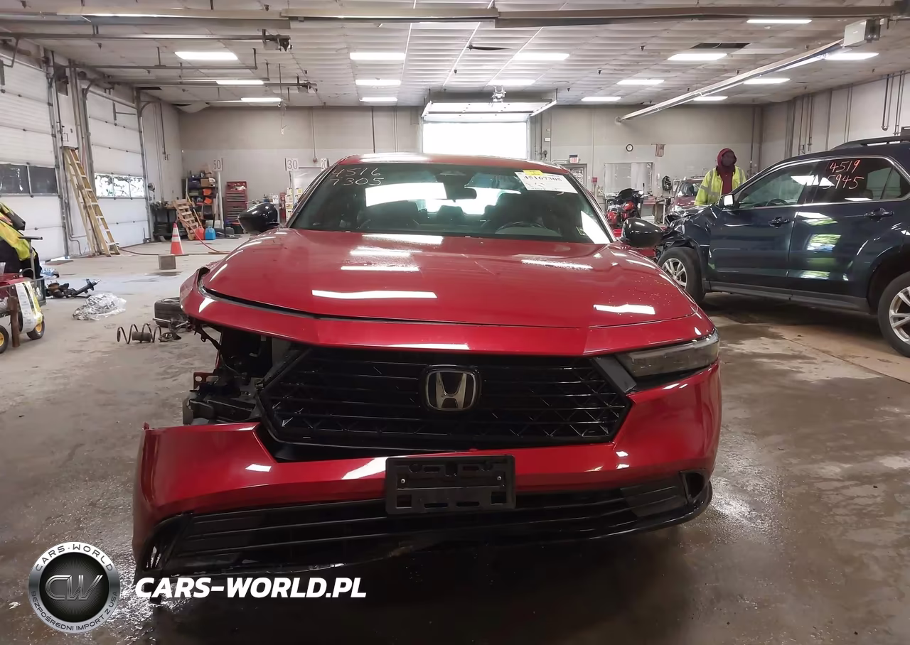 2023 Honda Accord Hybrid Sport-L VIN:1HGCY2F72PA070174 - 13