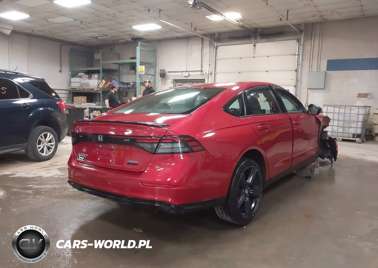 2023 Honda Accord Hybrid Sport-L VIN:1HGCY2F72PA070174 - 4
