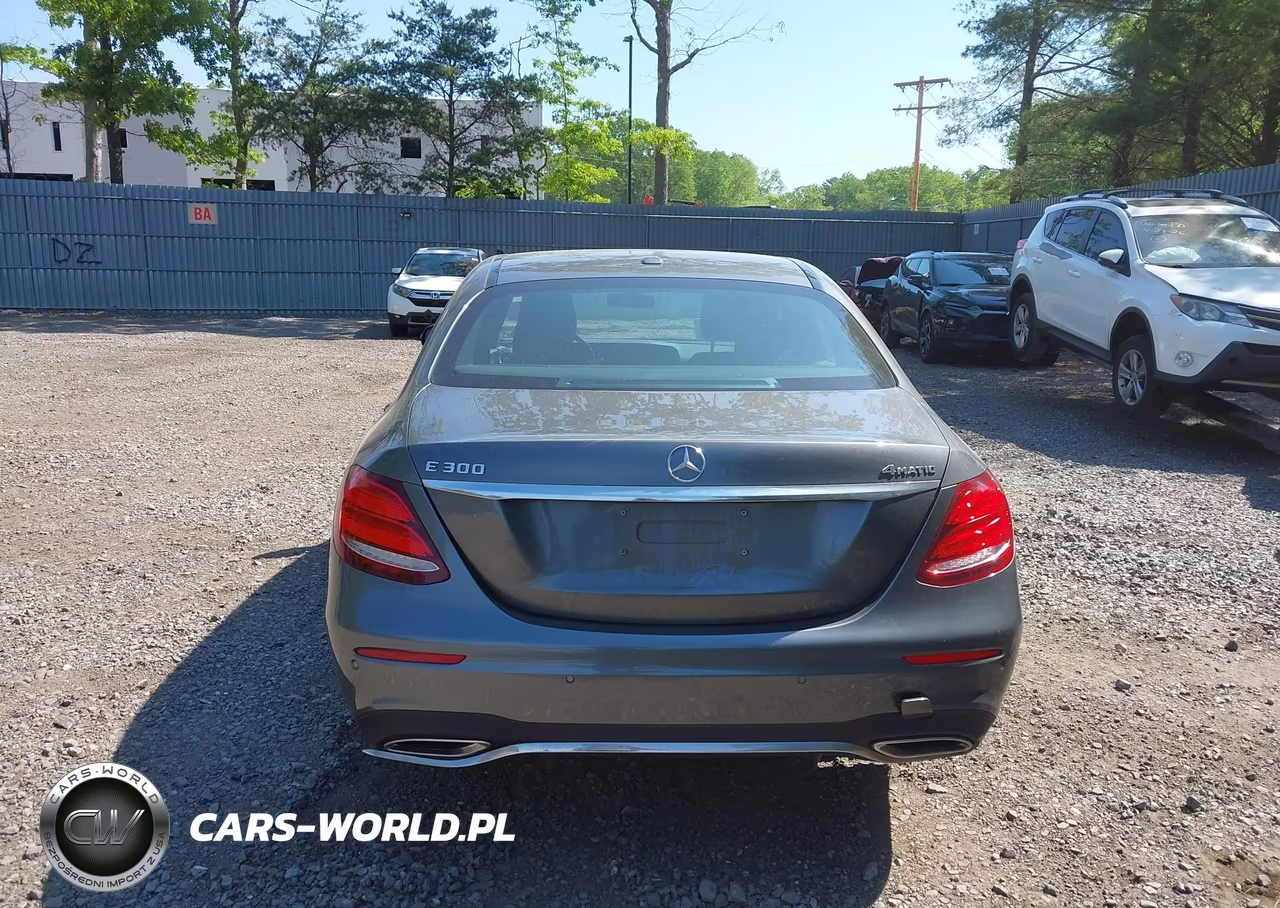 2017 Mercedes-Benz E 300 4Matic VIN:WDDZF4KB4HA209572 - 16