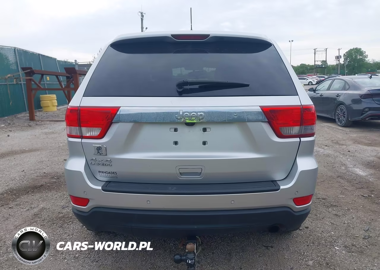 2011 Jeep Grand Cherokee Laredo VIN:1J4RR4GG1BC609522 - 16