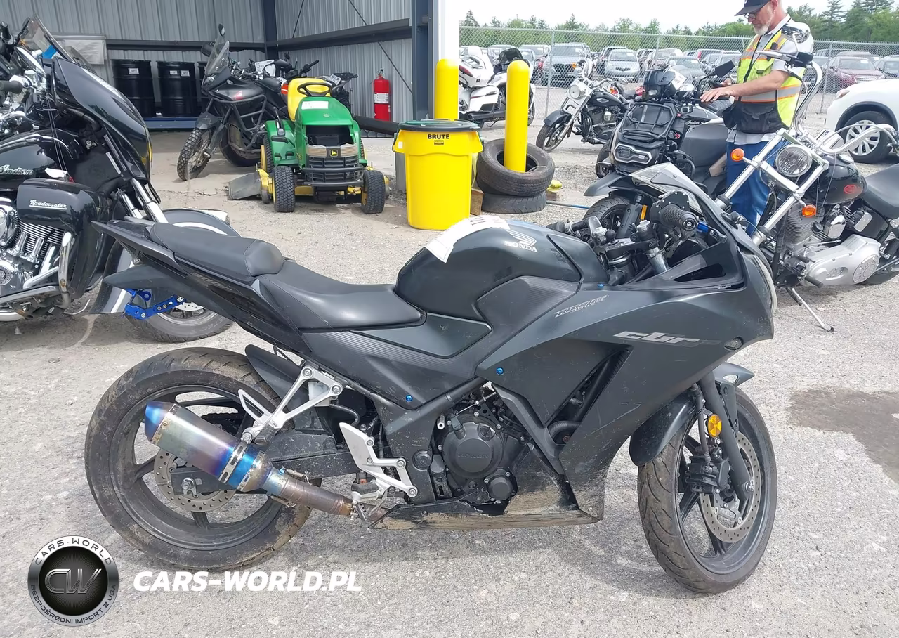 2015 Honda Cbr300 R VIN:MLHNC5100F5100777 - 12