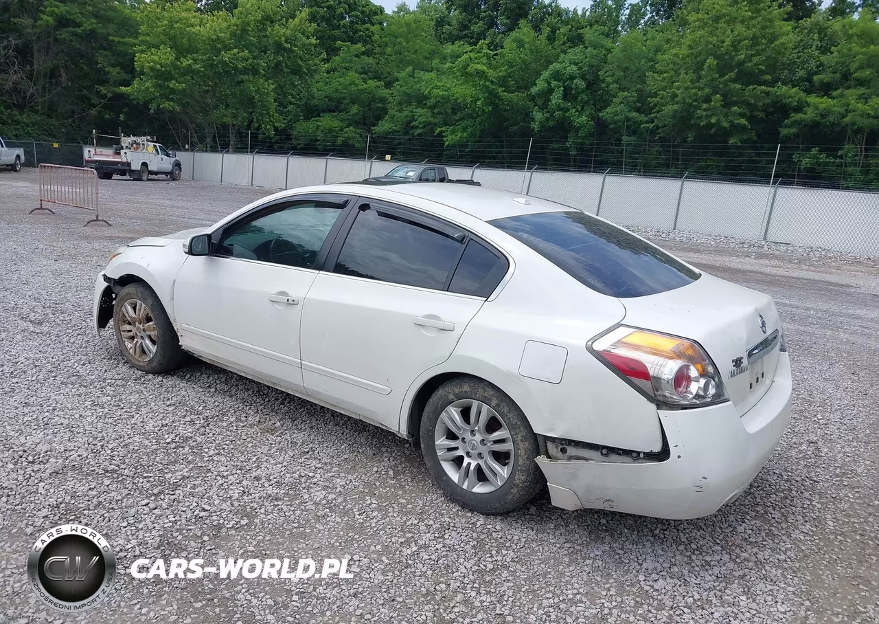 2012 Nissan Altima 2.5 S VIN:1N4AL2AP2CC123892 - 3