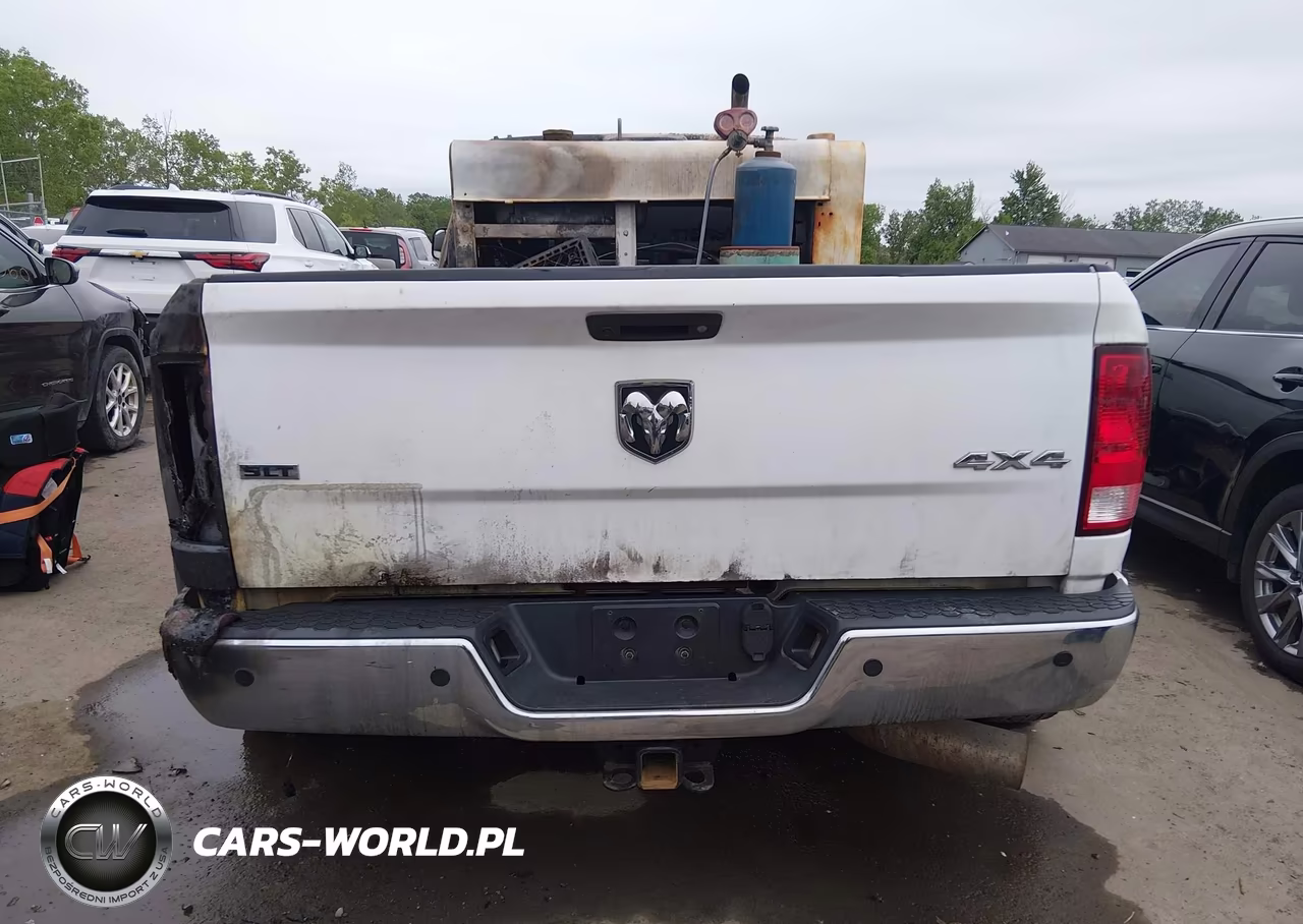 2018 Ram 3500 Slt 4X4 8' Box VIN:3C63RRHL2JG423012 - 8