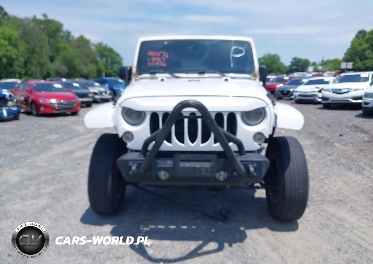 2014 Jeep Wrangler Unlimited Sport VIN:1C4BJWDG5EL113027 - 12