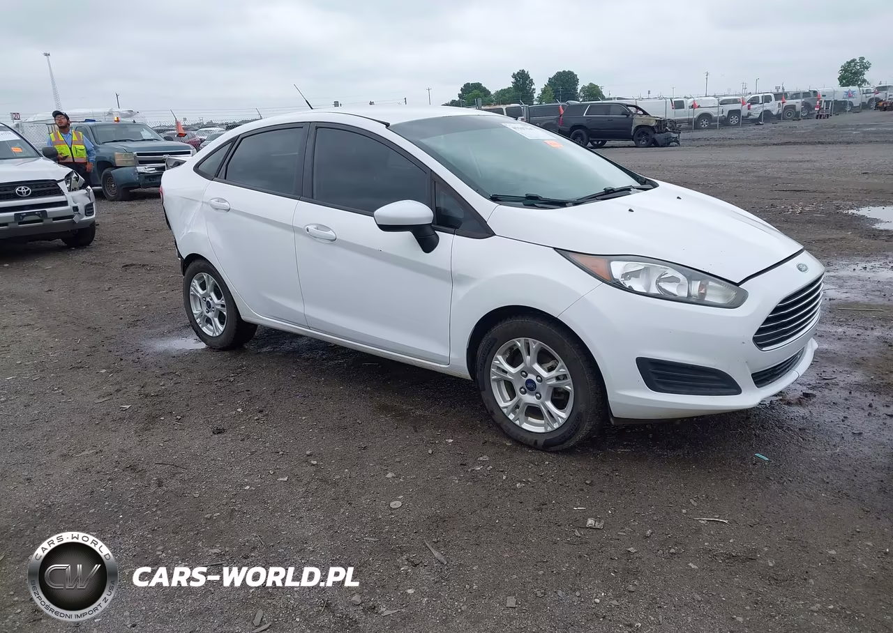 2015 Ford Fiesta S – zdjęcie 1 z 19
