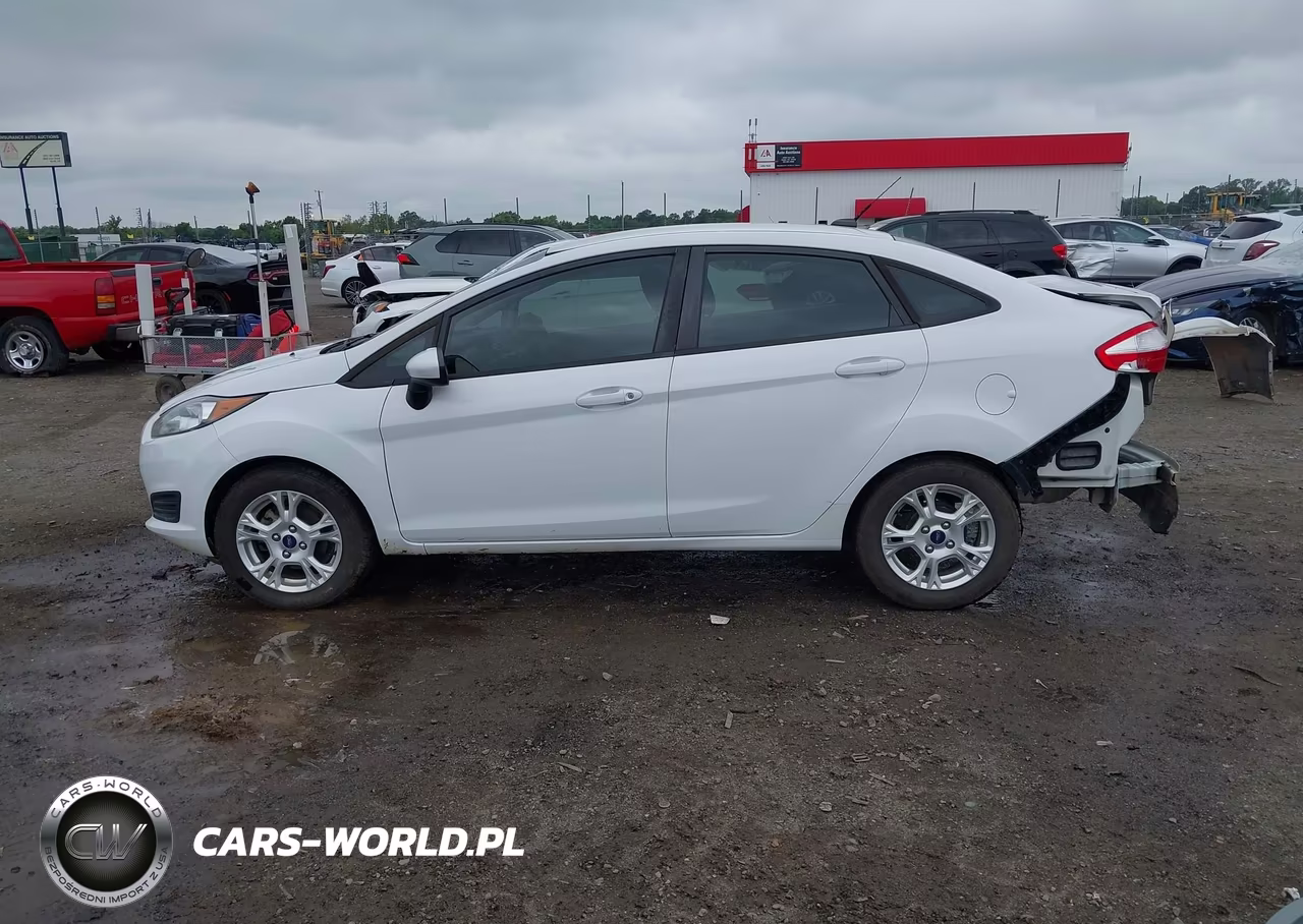 2015 Ford Fiesta S VIN:3FADP4AJ4FM113912 - 15