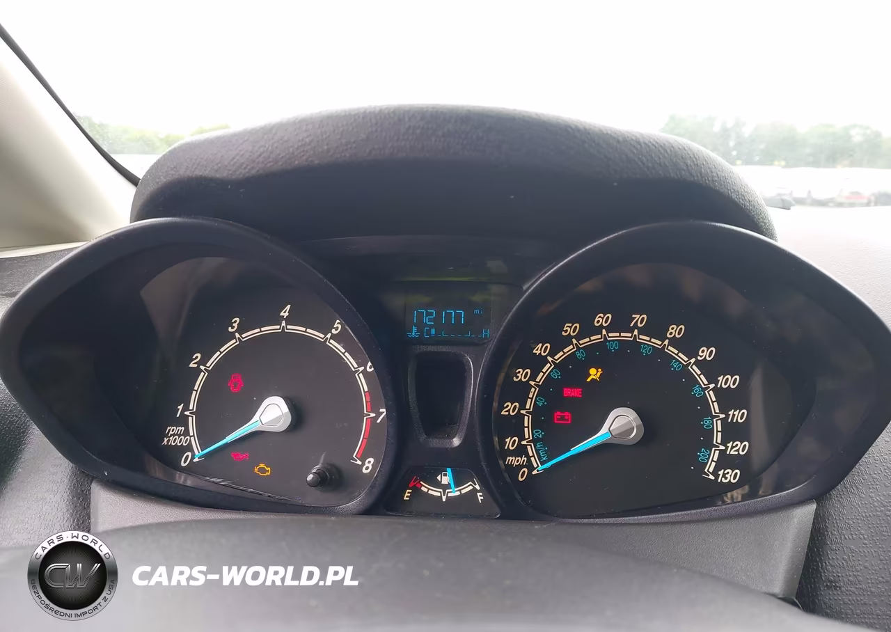 2015 Ford Fiesta S VIN:3FADP4AJ4FM113912 - 7