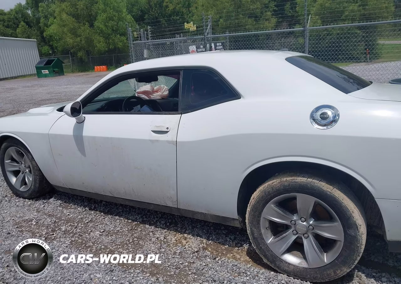 2015 Dodge Challenger Sxt VIN:2C3CDZAGXFH810911 - 15