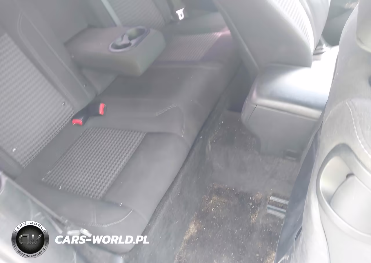 2015 Dodge Challenger Sxt VIN:2C3CDZAGXFH810911 - 8
