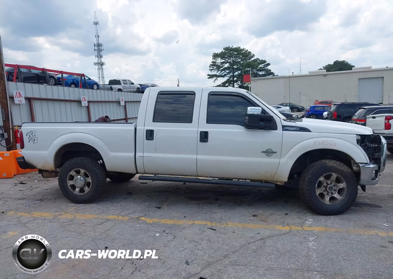 2013 Ford F-250 Xlt VIN:1FT7W2BTXDEB76496 - 13