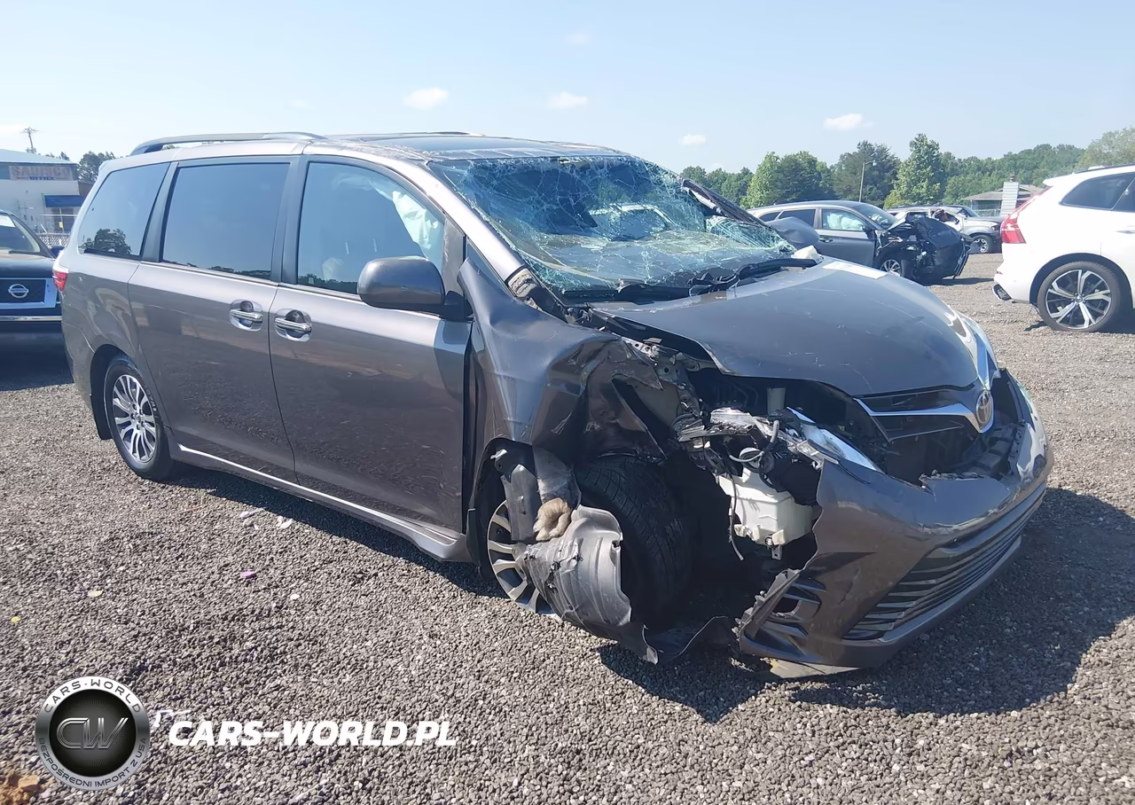 2019 Toyota Sienna Xle 8 Passenger – zdjęcie 1 z 16
