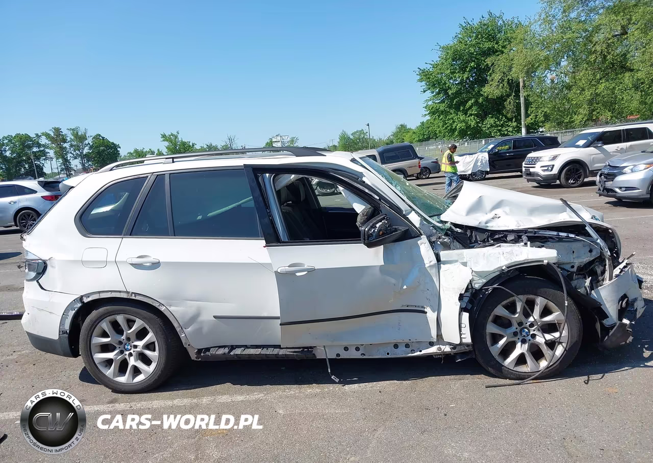 2011 BMW X5 VIN:5UXZV4C53BL406457 - 13