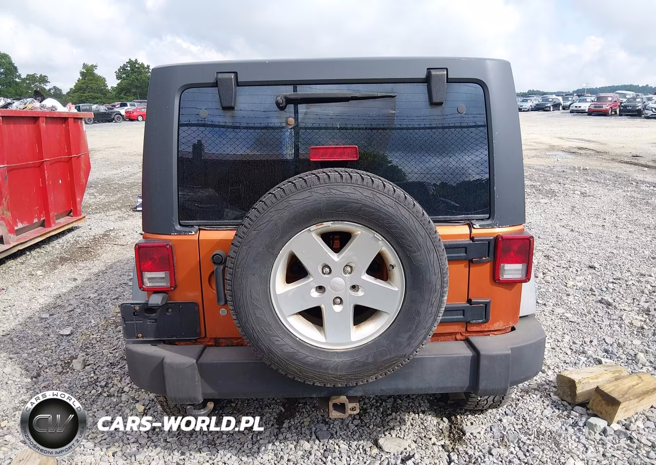 2011 Jeep Wrangler Unlimited Sport VIN:1J4BA3H12BL545956 - 17