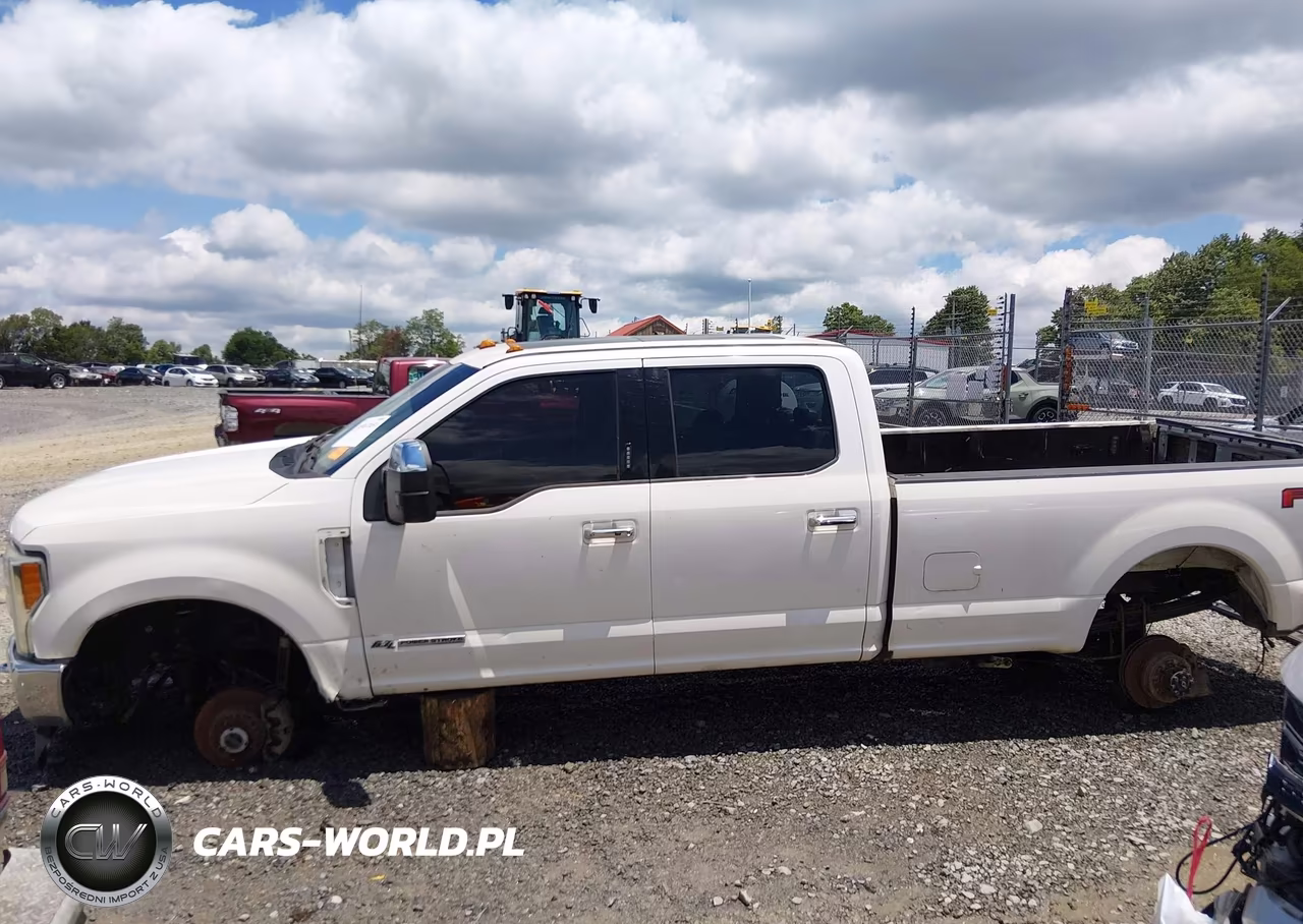 2018 Ford F-350 Lariat VIN:1FT8W3BT9JEC88387 - 15