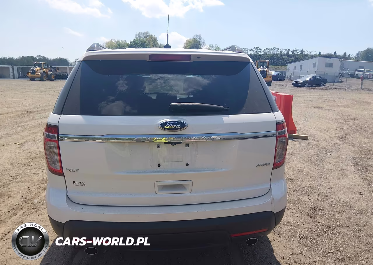 2015 Ford Explorer Xlt VIN:1FM5K8D82FGC44095 - 16