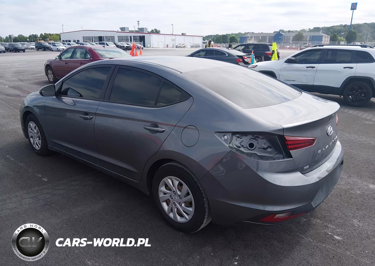 2019 Hyundai Elantra Se VIN:5NPD74LF5KH497069 - 3