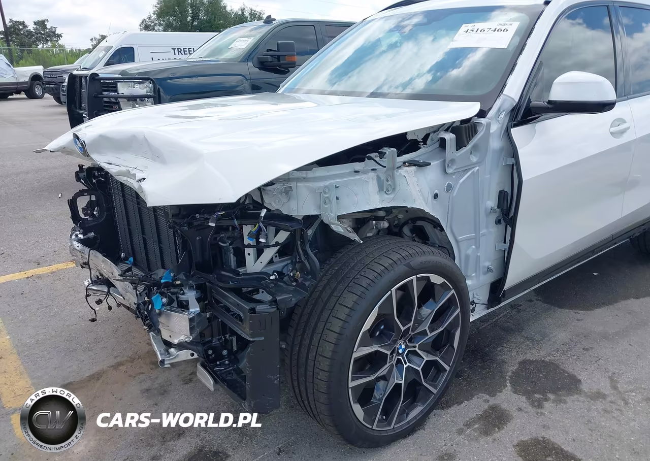 2026 BMW X7 xDrive40I VIN:5UX23EM02T9356794 - 18