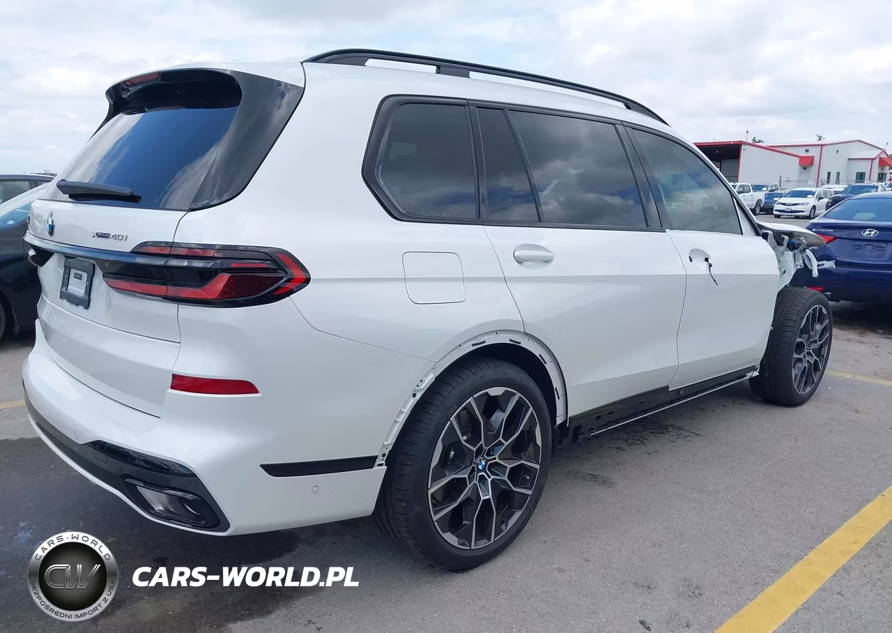 2026 BMW X7 xDrive40I VIN:5UX23EM02T9356794 - 4