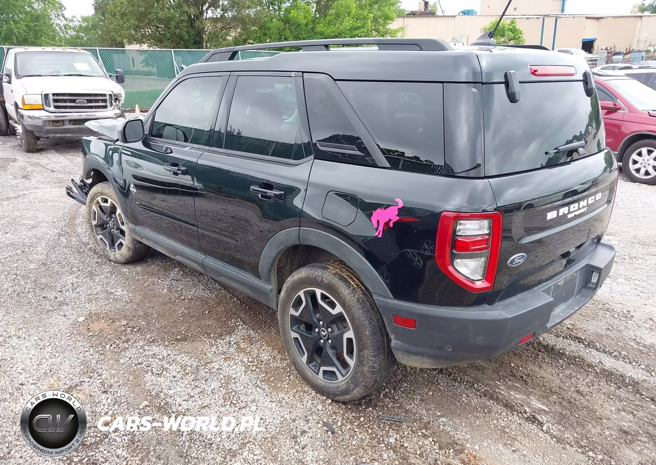 2021 Ford Bronco Sport Outer Banks VIN:3FMCR9C67MRB40605 - 3