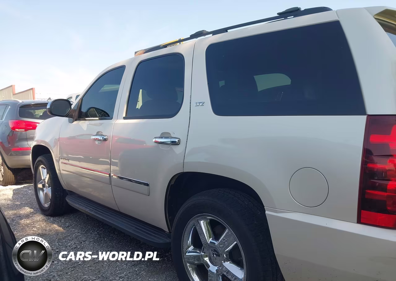 2013 Chevrolet Tahoe Ltz VIN:1GNSCCE02DR358476 - 14