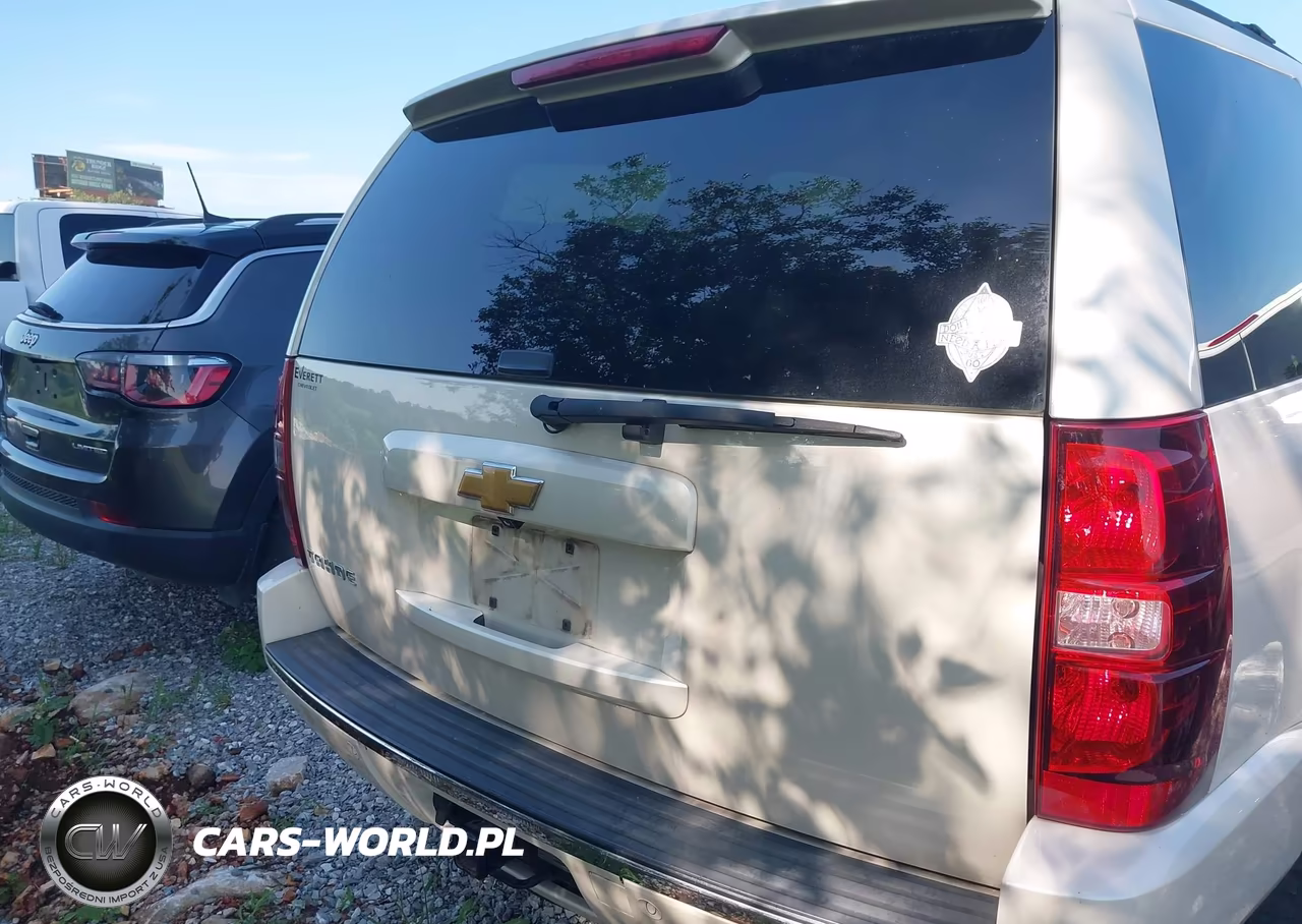 2013 Chevrolet Tahoe Ltz VIN:1GNSCCE02DR358476 - 16