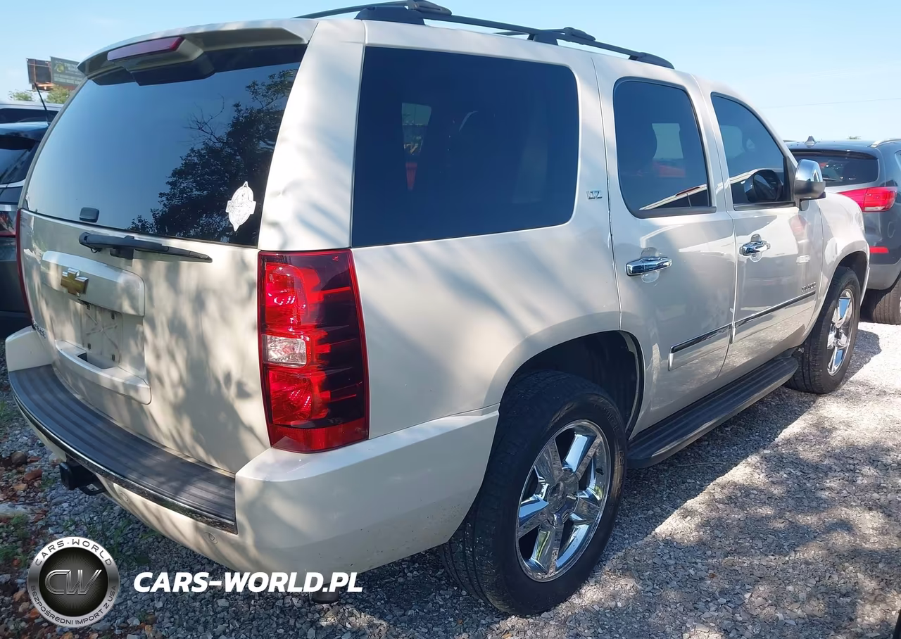 2013 Chevrolet Tahoe Ltz VIN:1GNSCCE02DR358476 - 4