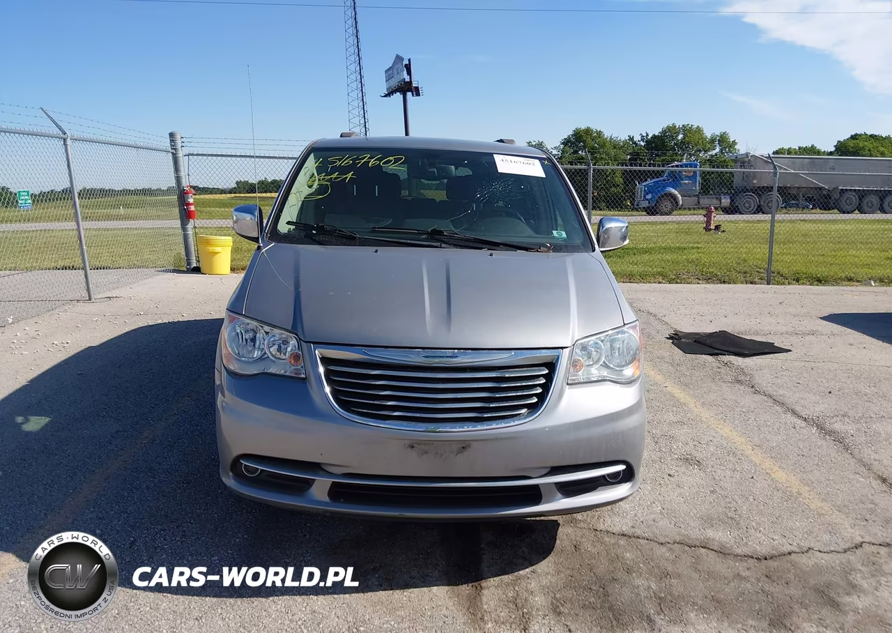 2015 Chrysler Town & Country Touring-L VIN:2C4RC1CG6FR602770 - 12