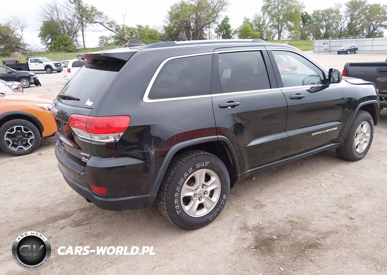 2016 Jeep Grand Cherokee Laredo VIN:1C4RJFAG9GC333101 - 4